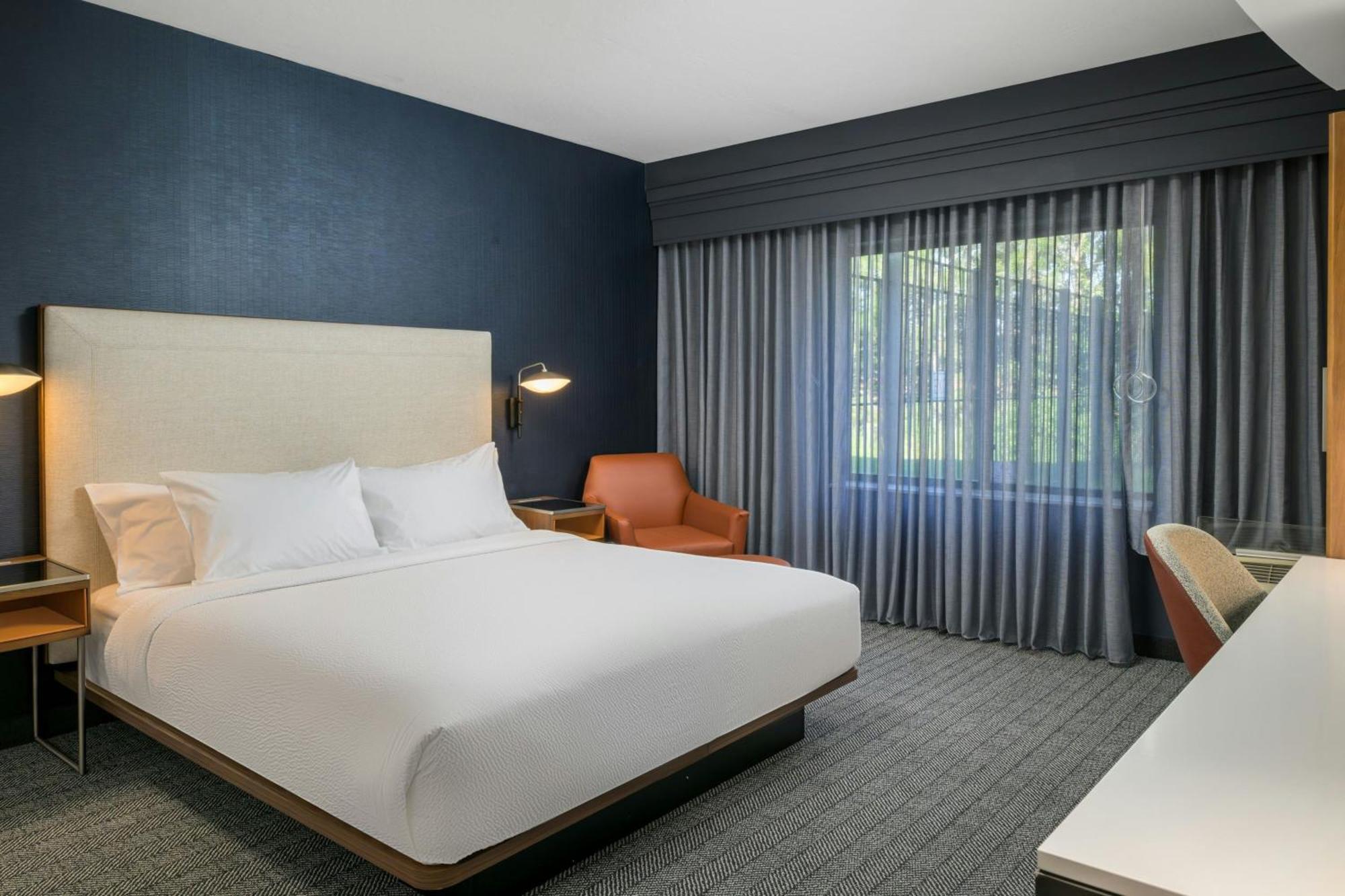 Courtyard Missoula Hotel Bagian luar foto